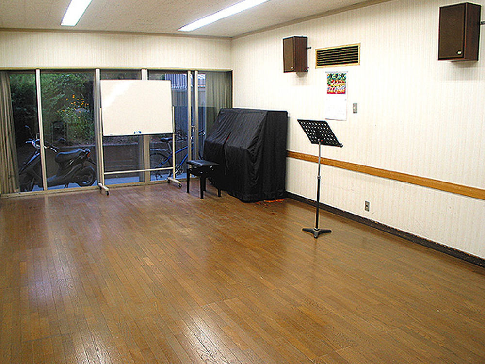 Kobe Student Youth Center Exterior photo